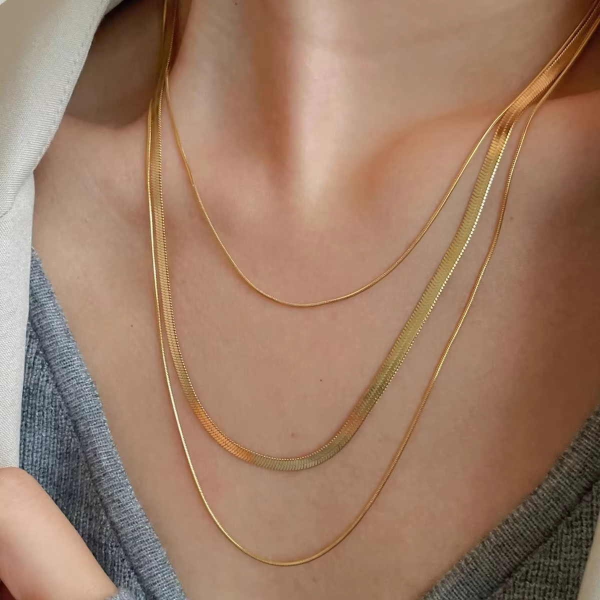 Élégance Lignes Necklace